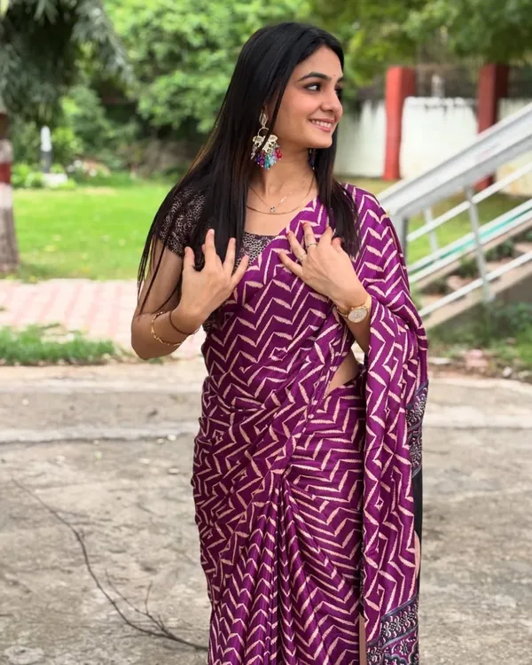 Purple_Color_1_Minute_Ready_to_Wear_Digitial_Printed_Crape_Silk_Saree