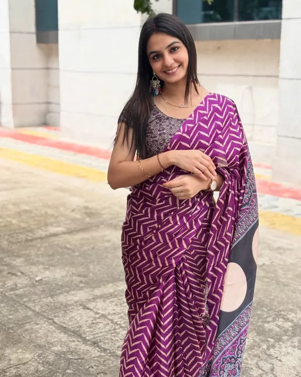 Purple_Color_1_Minute_Ready_to_Wear_Digitial_Printed_Crape_Silk_Saree
