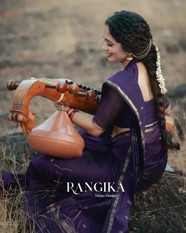 Purple_Premium_Cotton_Silk_Saree_With_Classy_Blouse_and_tassels