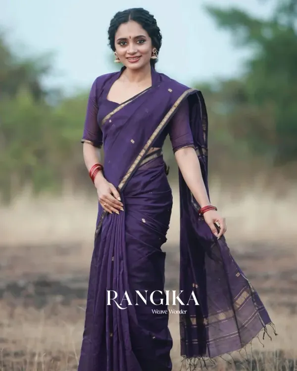 Purple_Premium_Cotton_Silk_Saree_With_Classy_Blouse_and_tassels
