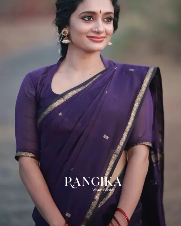 Purple_Premium_Cotton_Silk_Saree_With_Classy_Blouse_and_tassels