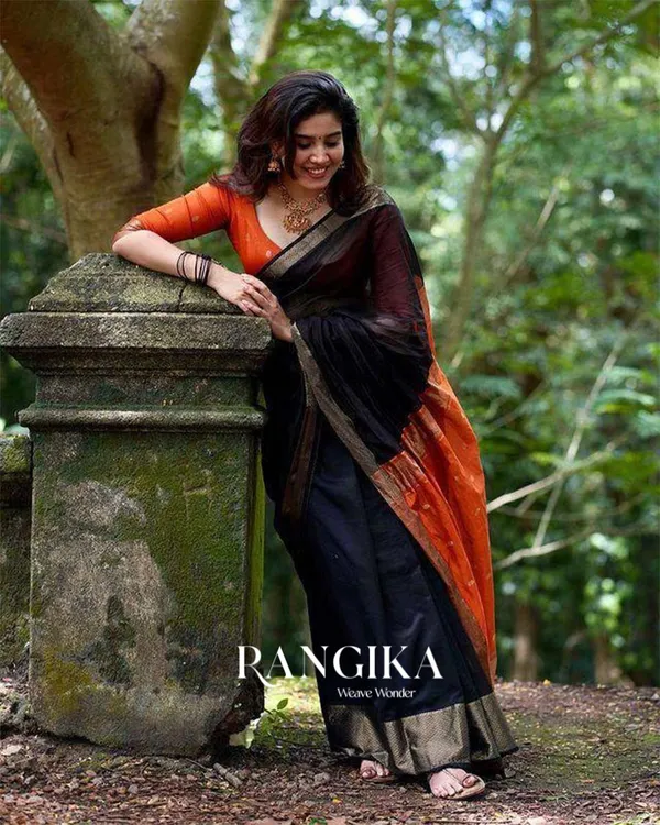 Black_Color_Premium_Cotton_Silk_Saree_With_Classy_Blouse_and_tassels