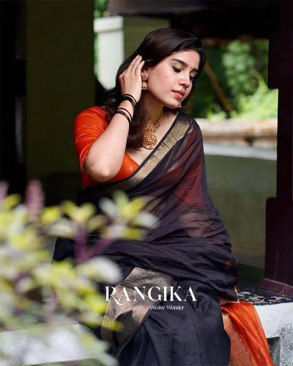 Black_Color_Premium_Cotton_Silk_Saree_With_Classy_Blouse_and_tassels
