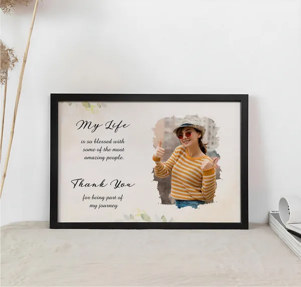 Customizable_Office_Moments_Frame_For_Gift_For_Colleagues_|_Engraved_On_Wood