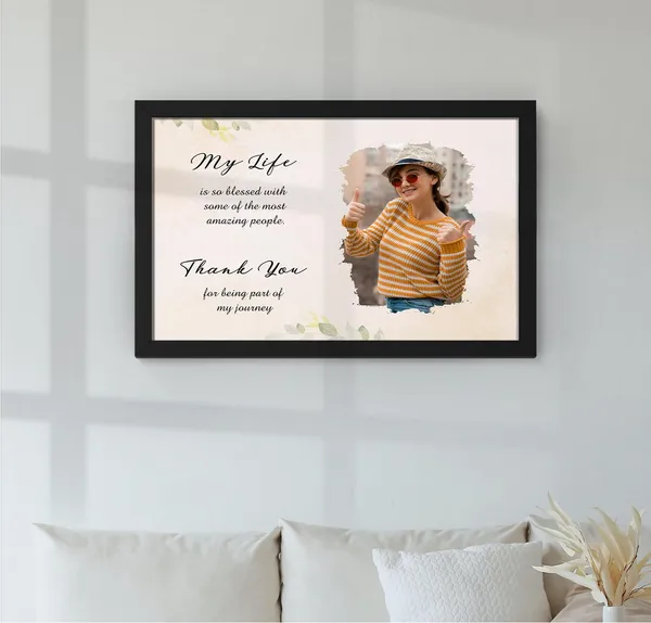 Customizable_Office_Moments_Frame_For_Gift_For_Colleagues_|_Engraved_On_Wood