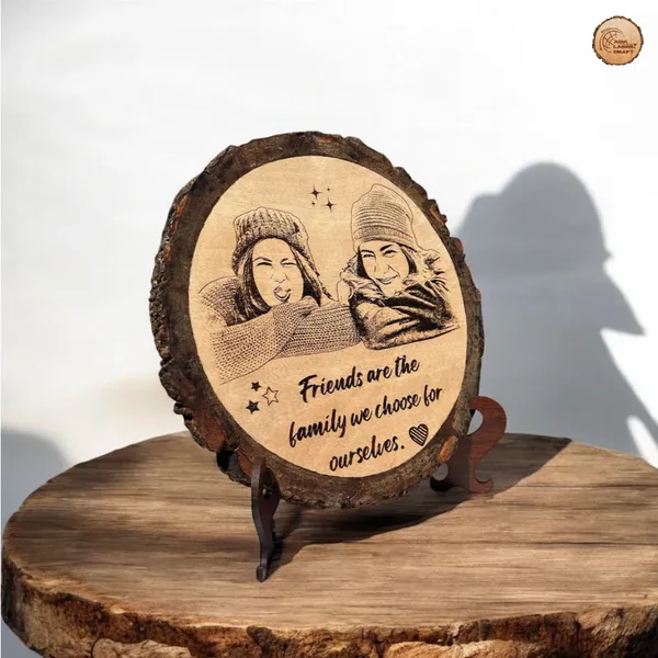 Customizable_Engraved_On_Wood_Photo_Frame_–_Round_Shape