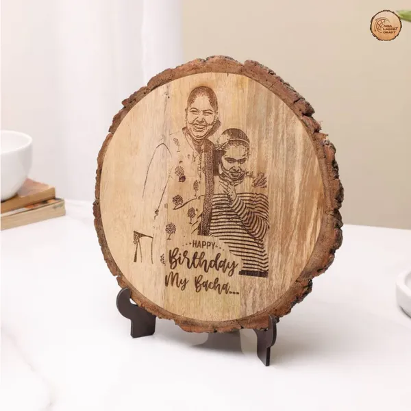 Customizable_Engraved_On_Wood_Photo_Frame_–_Round_Shape