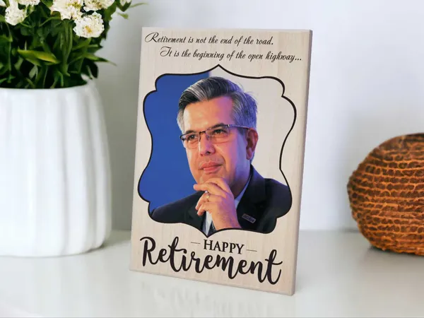 Golden_Retirement_Award_Frame_For_Retirement