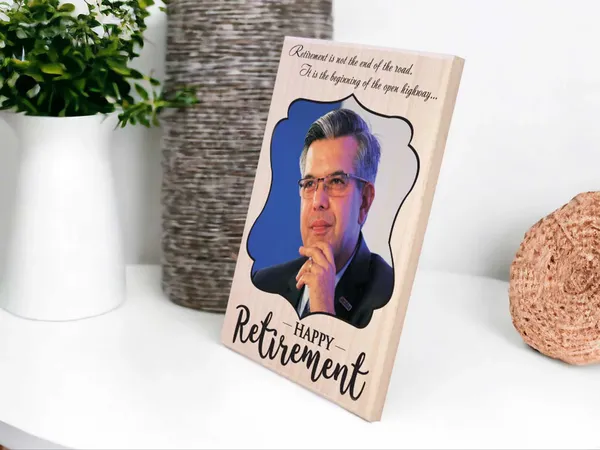 Golden_Retirement_Award_Frame_For_Retirement