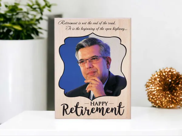 Golden_Retirement_Award_Frame_For_Retirement