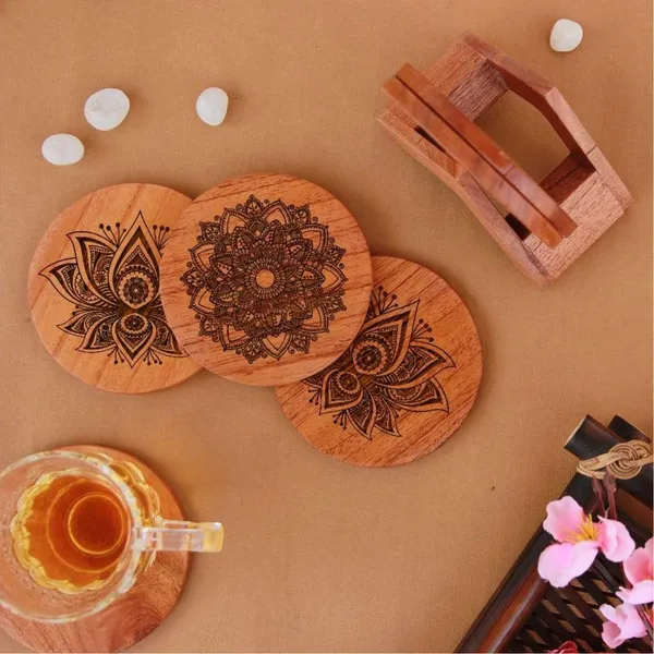 Abstract_Art_Engraved_On_Wood_Coasters_For_Art_And_Craft