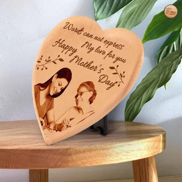 Customizable_Personalized_Engraved_On_Wood_Photo_Frame_–_Heart_Shape