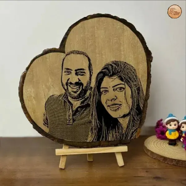 Customizable_Personalized_Engraved_On_Wood_Photo_Frame_–_Heart_Shape
