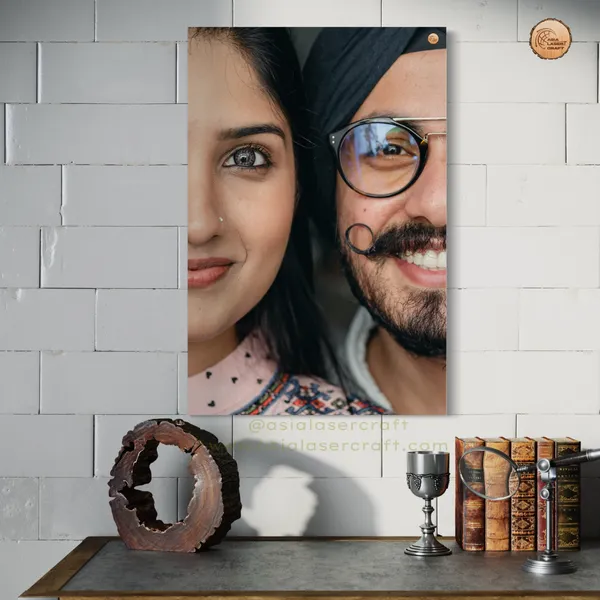 Premium_Portrait_Acrylic_Frame_–_5mm