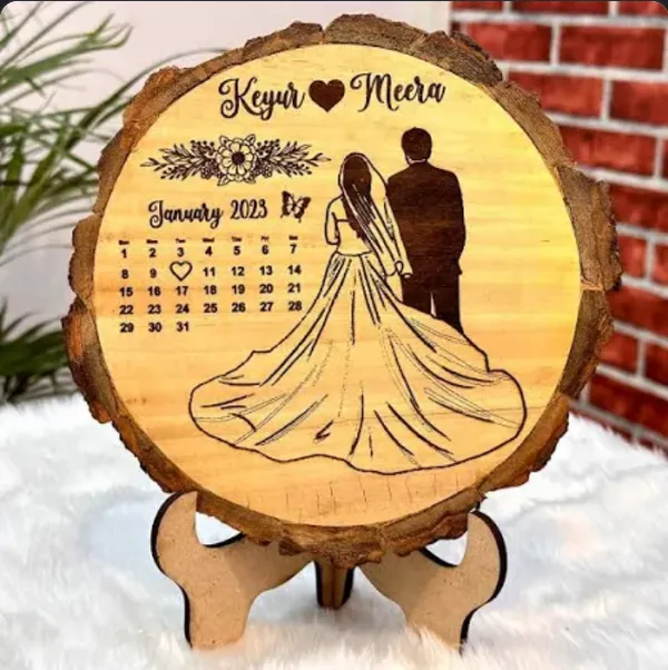 Couple_Silhouette_Anniversary_Frame_For_Wedding_Gift