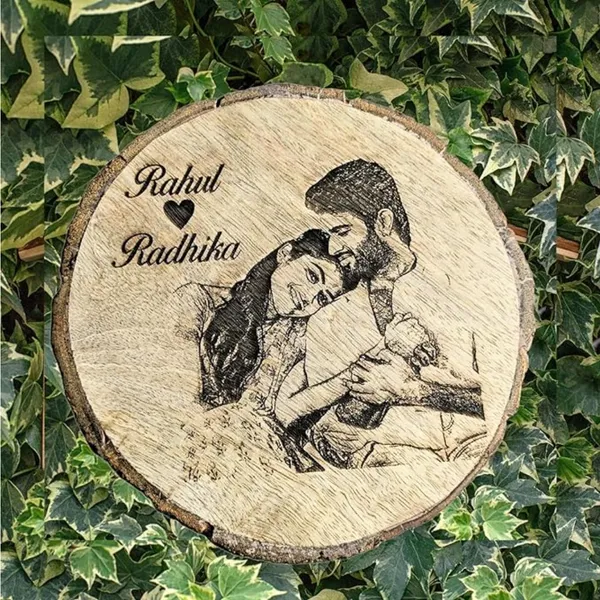 Couple_Silhouette_Anniversary_Frame_For_Wedding_Gift