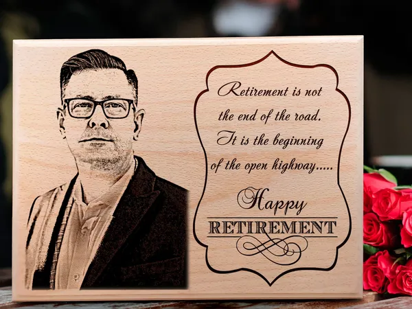 Customizable_Retirement_Message_Frame_For_Retirement_|_Engraved_On_Wood