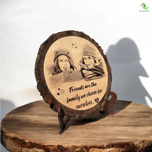 Customizable_Engraved_On_Wood_Photo_Frame_–_Round_Shape