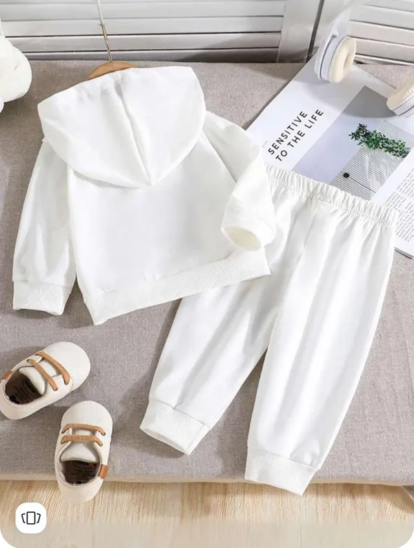 WHITE_TRACTER_KIDES_WINTER_HOODIES_&_TRACK_PENT_