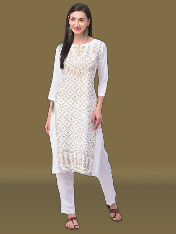 White_Cotton_Premium_&_Elegant_Kurta_&_Pant_For_Women