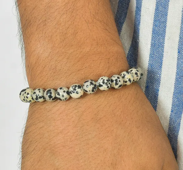 Dalmatian_Jasper_(The_Beige_with_Black_Spots)