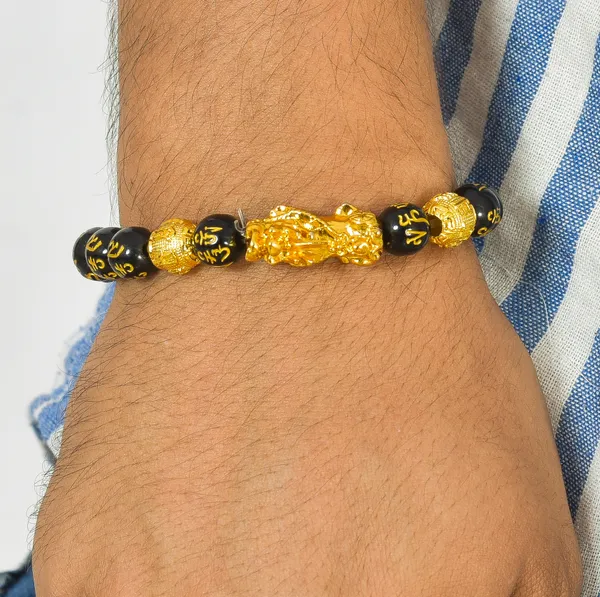 Feng_Shui_Pixiu_(Pi_Yao)_Bracelet_Handband