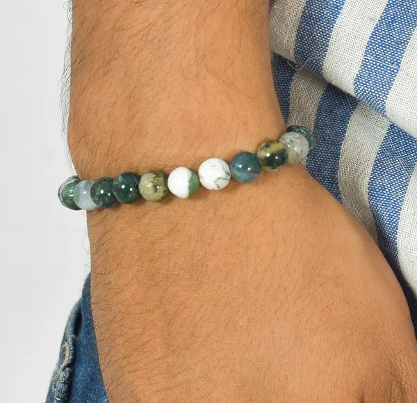 Natural_Moss_Agate_Round_Bead_Bracelet_–_Healing_Stone_for_Abundance,_New_Beginnings_&_Heart_Chakra_Balance