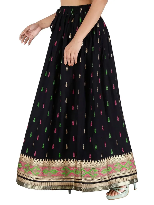 Long_Flared_Skirt