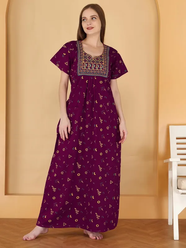 Cotton_Embroidery_Nighty_For_Women_With_Pocket