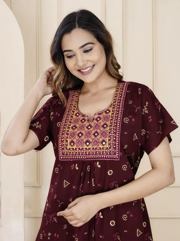 Cotton_Embroidered_Night_Gown_With_Pocket_For_Women