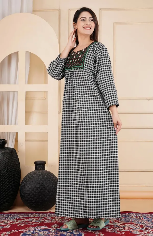 Woolen_Long_Sleeve_Night_Gown_For_Women