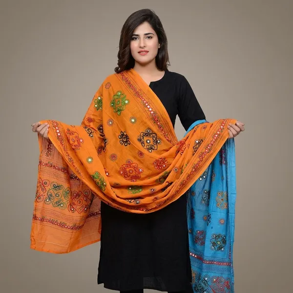 Cotton_Embroidered_Dupatta_For_Women