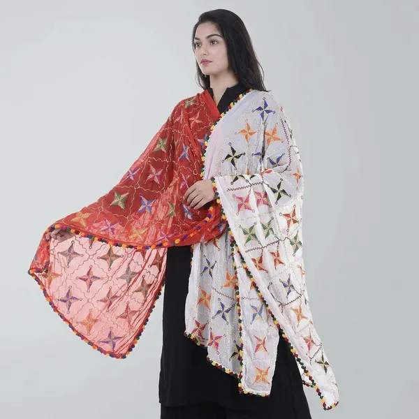 Chiffon_Phulkari_Embroidered_Dupatta