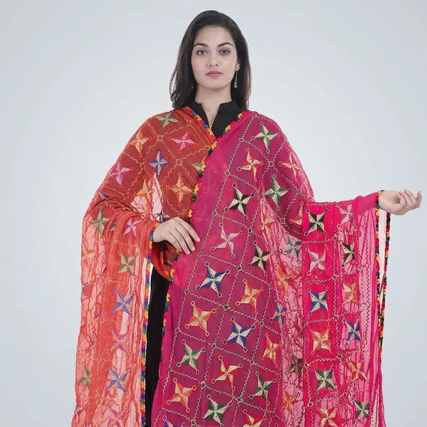 Chiffon_Phulkari_Embroidered_Dupatta