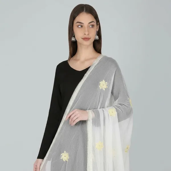 Chiffon_Dupatta_With_Lace