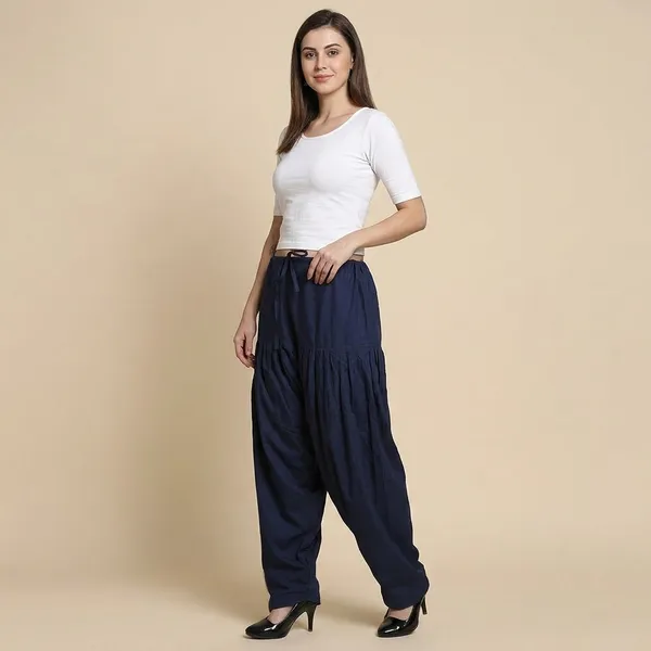 Diamo_Salwar_Pants_With_Drawstring_Closure