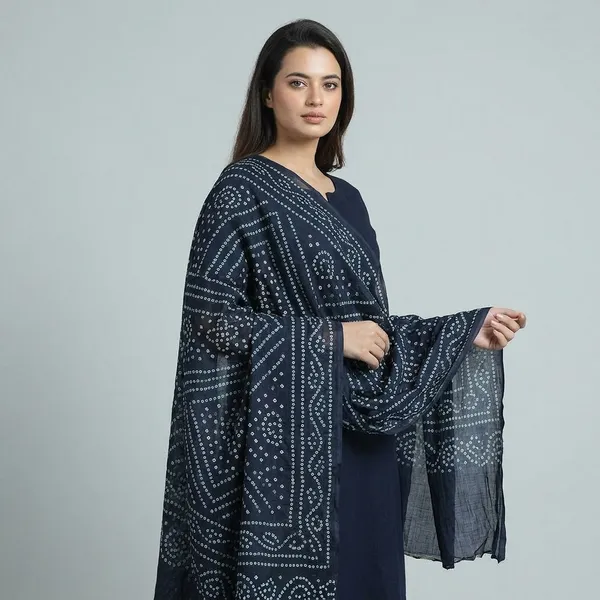 Women_Silk_Bandhej_Dupatta