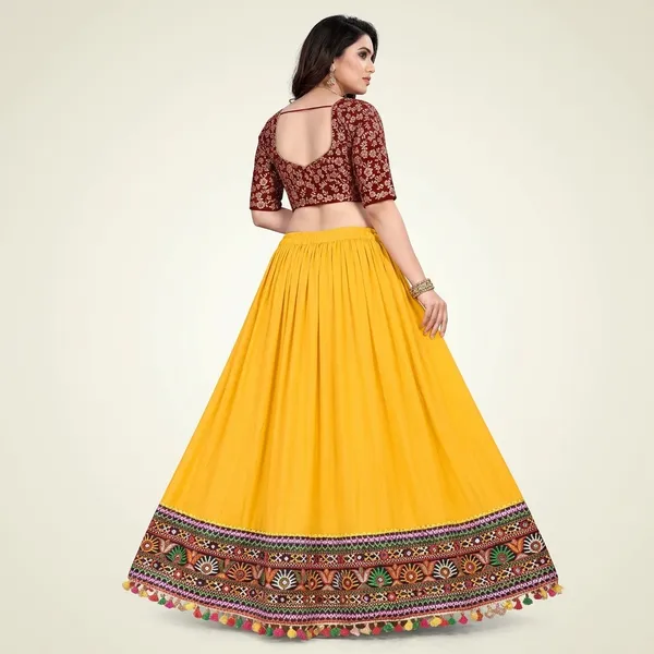 Rajasthani_Embroidered_Border_Rayon_Skirt_For_Women