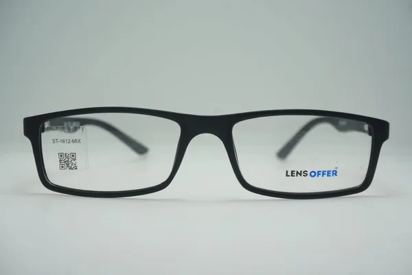 Black_Stylish_Premium_Spectacle_Frame_For_Men_&_Women