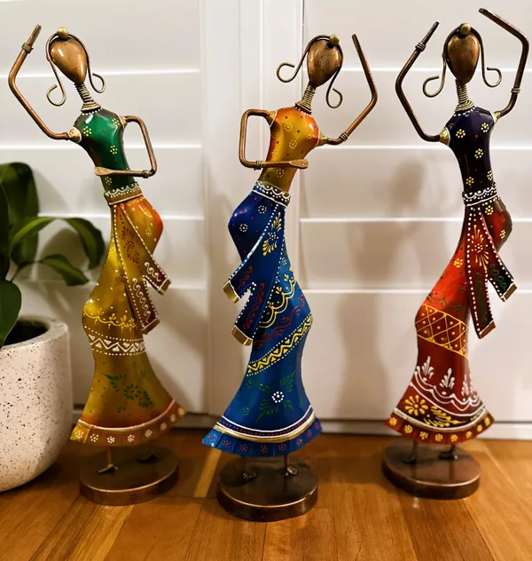 Lavani_Dancing_Warli_Art_Showpiece___Yellow