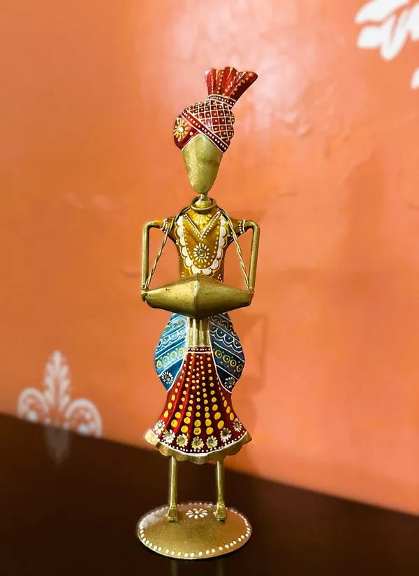 Traditional_Troop_Dholak_Player_Warli_Art_Showpiece