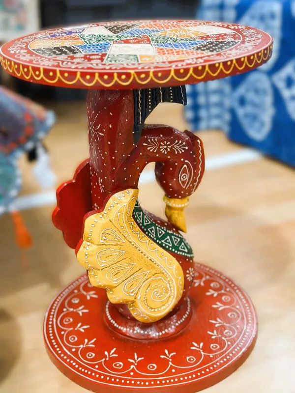 Rajgharana_Mor___Regal_Peacock_Accent_Table