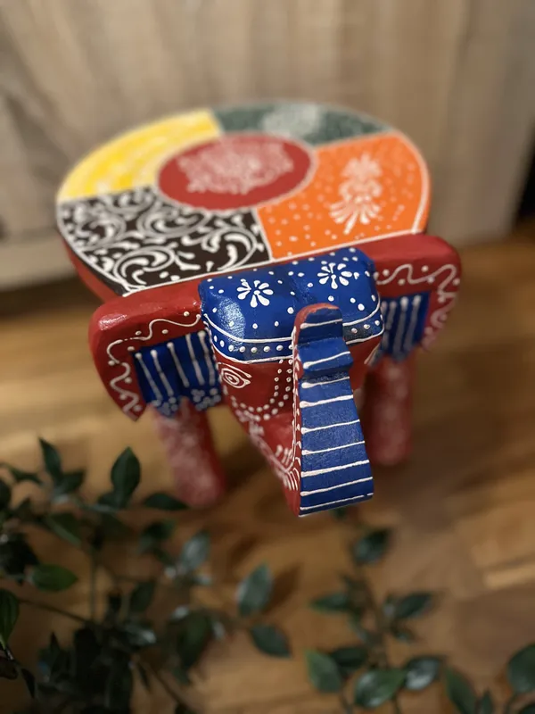 Handcrafted_Mango_Wood_Elephant_Ottoman_Stool