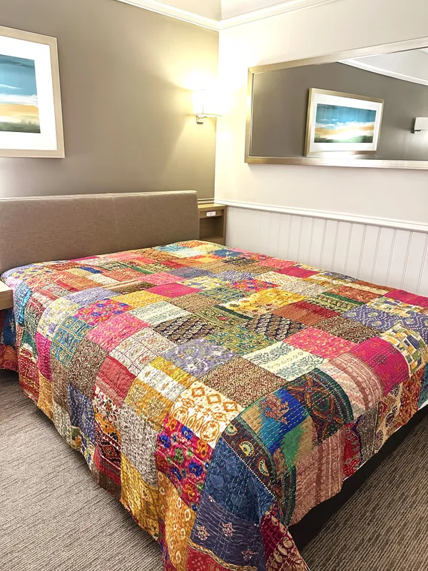 Kantha_Vintage_Look_Silk_Boho_Bedspread_King_Bed