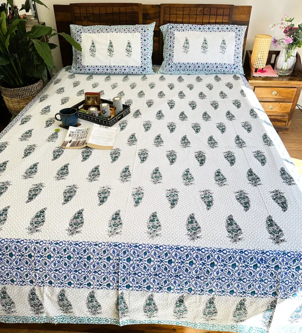 Sanganeri_Percale_Cotton_Handblock_Print_Bedspread_(King_Size)