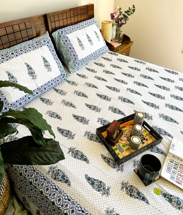 Sanganeri_Percale_Cotton_Handblock_Print_Bedspread_(King_Size)