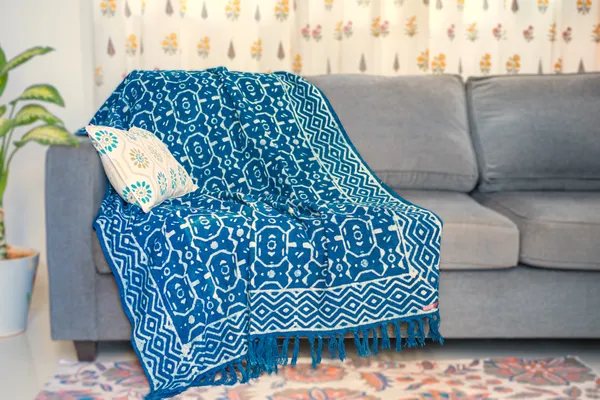 Indigo_Zigs_Organic_Jute_Cotton_Handblock_Print_Handwoven_Sofa_Throw
