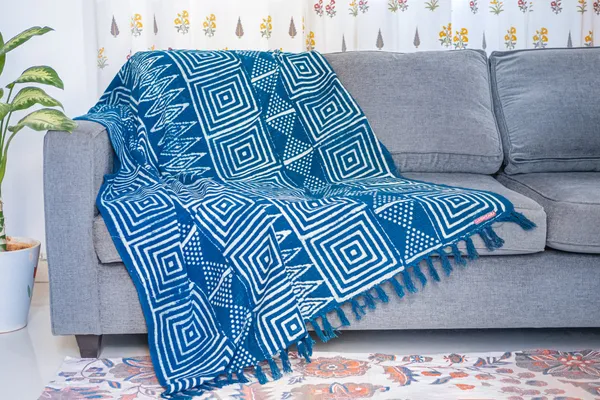 Indigo_Geometrical_Organic_Jute_Cotton_Handblock_Print_Handwoven_Sofa_Throw
