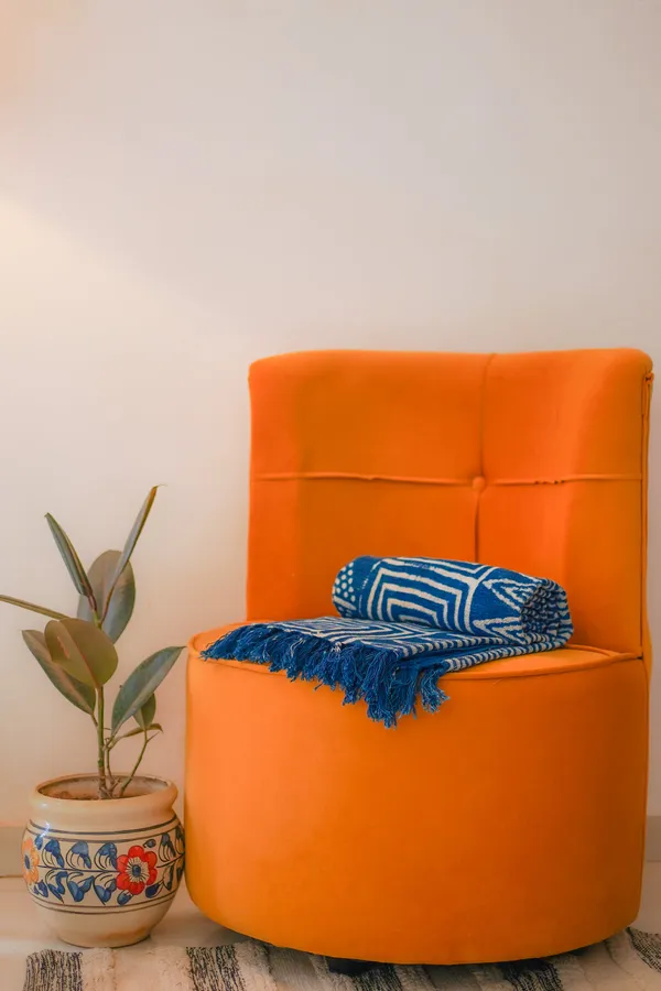 Indigo_Geometrical_Organic_Jute_Cotton_Handblock_Print_Handwoven_Sofa_Throw