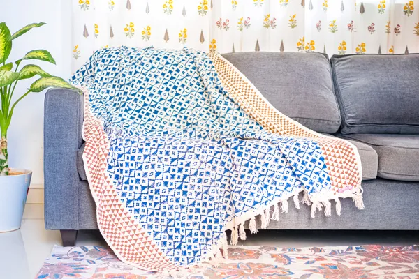 Geometrical_Organic_Jute_Cotton_Sofa_Throw